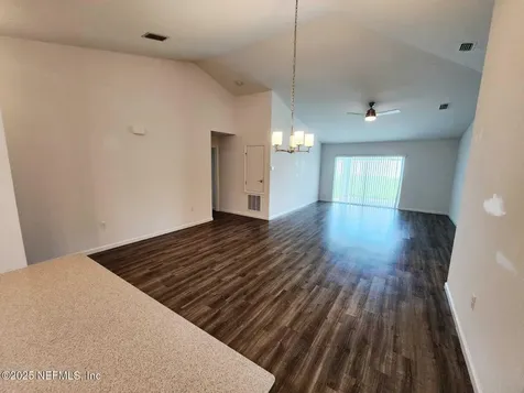 27 Farmsworth Drive Palm Coast FL 32137