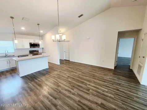 27 Farmsworth Drive Palm Coast FL 32137