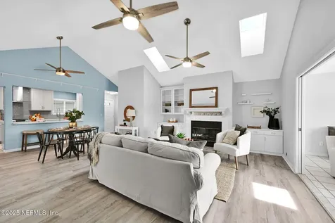 107 Hammock Circle St. Augustine FL 32084