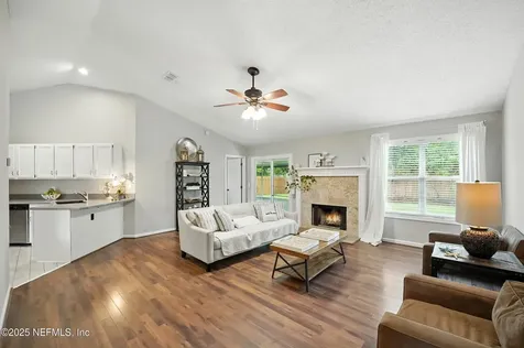 2772 Canyon Falls Drive Jacksonville FL 32224