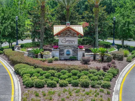 808 Black Cherry Drive S St. Johns FL 32259