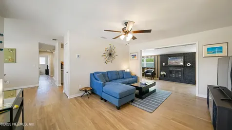10792 Hawaii Drive S Jacksonville FL 32246