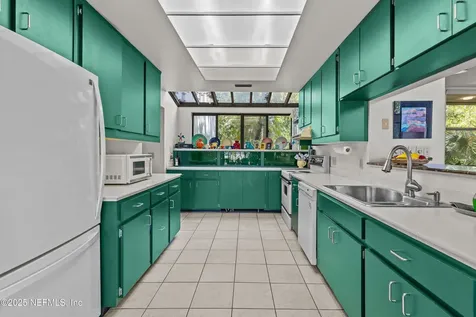 6730 Strawberry Lane Jacksonville FL 32211