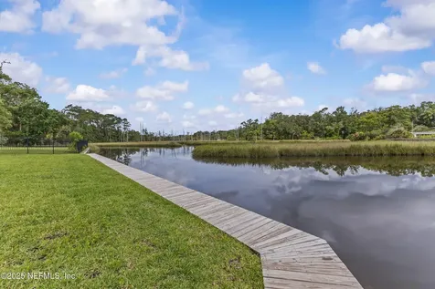 6730 Strawberry Lane Jacksonville FL 32211