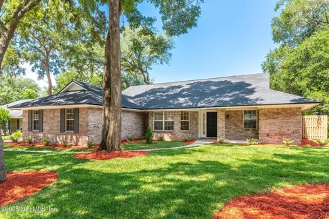 12172 Dividing Oaks Trail E Jacksonville FL 32223