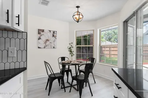 12172 Dividing Oaks Trail E Jacksonville FL 32223