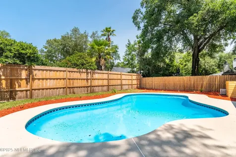 12172 Dividing Oaks Trail E Jacksonville FL 32223