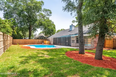 12172 Dividing Oaks Trail E Jacksonville FL 32223