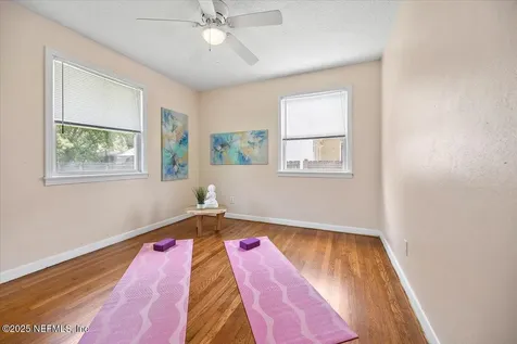 6325 Temple Road Jacksonville FL 32217