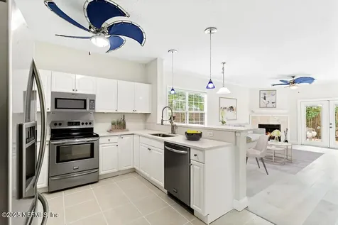 66 W 14th Street Atlantic Beach FL 32233