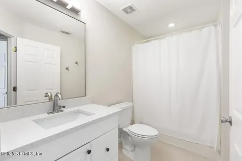 66 W 14th Street Atlantic Beach FL 32233