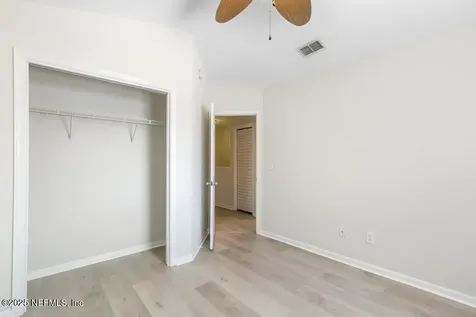 66 W 14th Street Atlantic Beach FL 32233