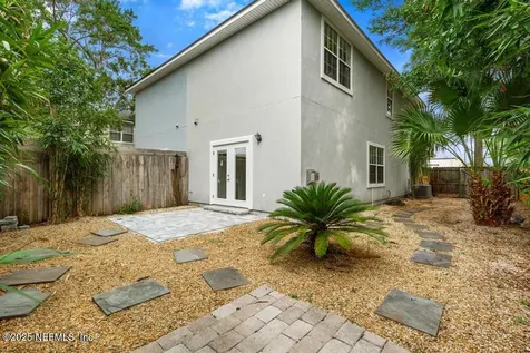 66 W 14th Street Atlantic Beach FL 32233