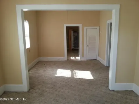 2058 W 18th Street Jacksonville FL 32209