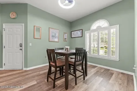 3341 Victoria Lakes Drive N Jacksonville FL 32226