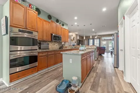 3341 Victoria Lakes Drive N Jacksonville FL 32226