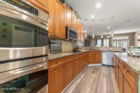 3341 Victoria Lakes Drive N Jacksonville FL 32226
