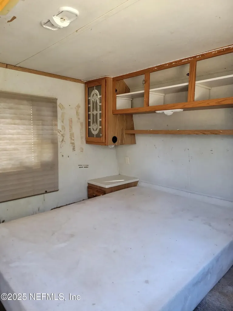 333 2nd Way Interlachen FL 32148