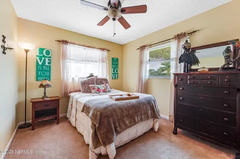 8602 Rockland Drive Jacksonville FL 32221