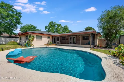 8602 Rockland Drive Jacksonville FL 32221