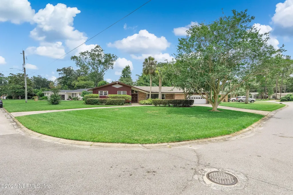 2733 Alvarado Avenue Jacksonville FL 32217