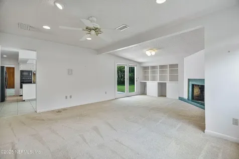 2733 Alvarado Avenue Jacksonville FL 32217