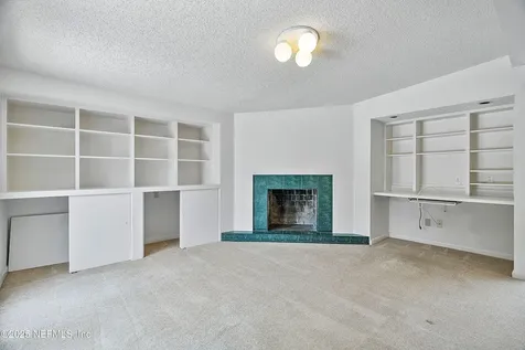 2733 Alvarado Avenue Jacksonville FL 32217