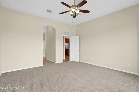 9236 Prosperity Lake Drive Jacksonville FL 32244