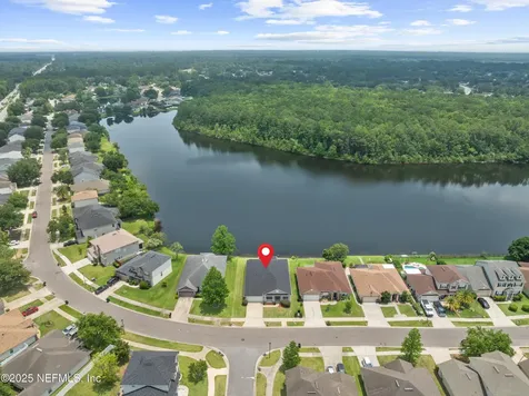 9236 Prosperity Lake Drive Jacksonville FL 32244