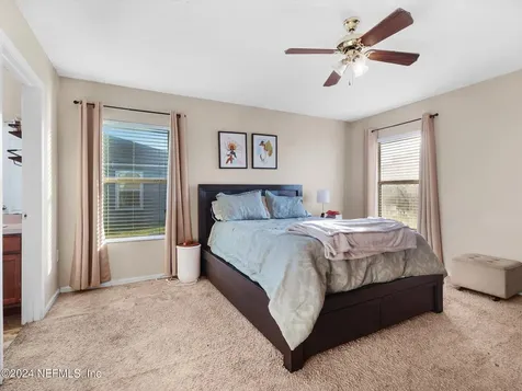 8770 Oxfordshire Avenue E Jacksonville FL 32219
