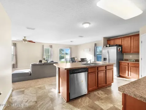 8770 Oxfordshire Avenue E Jacksonville FL 32219