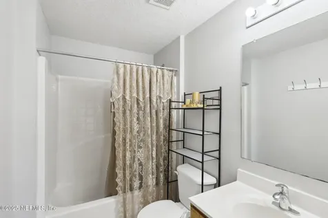 8227 Halls Hammock Court Jacksonville FL 32244