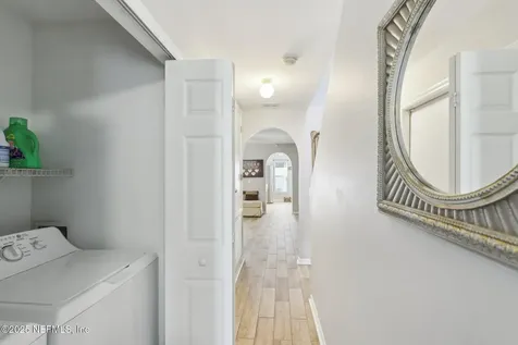 8227 Halls Hammock Court Jacksonville FL 32244