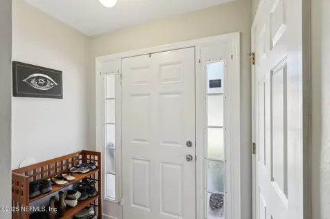 8227 Halls Hammock Court Jacksonville FL 32244