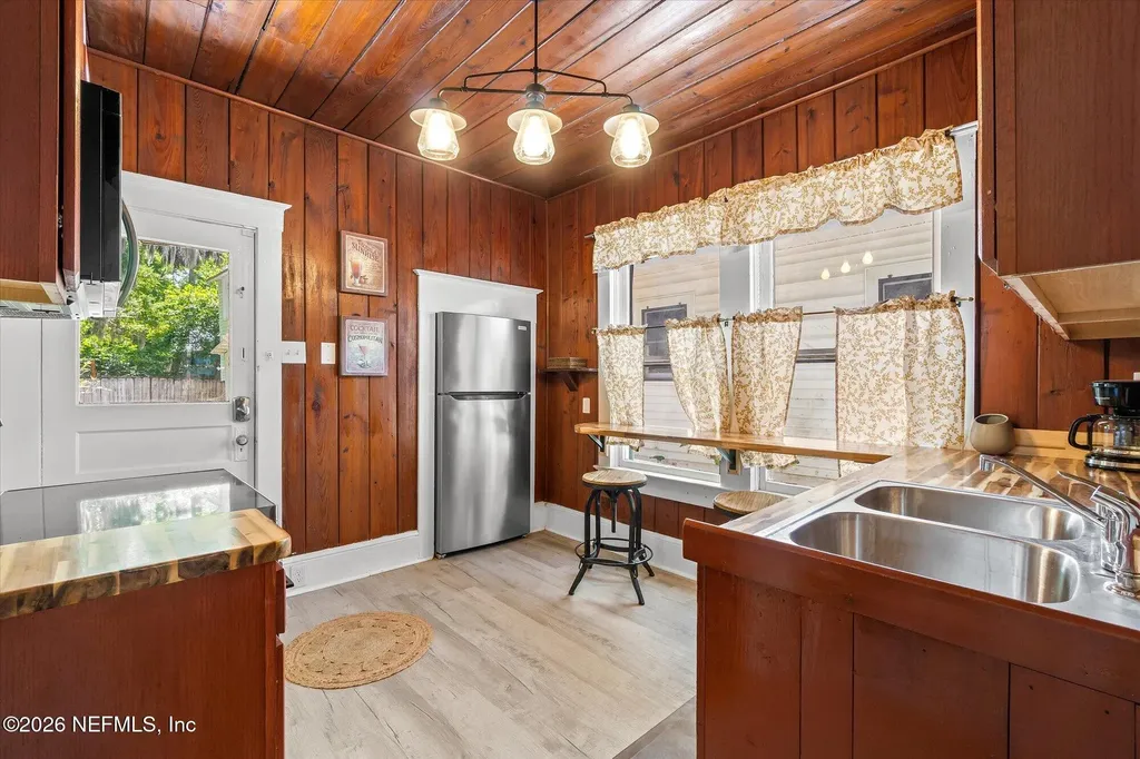 27 Grant Street St. Augustine FL 32084