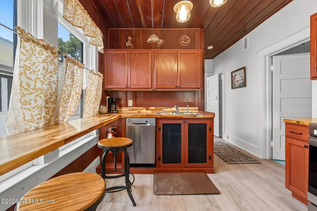 27 Grant Street St. Augustine FL 32084