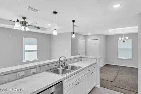 1527 W 28th Street Jacksonville FL 32209