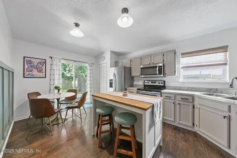 1501 Cove Landing Drive Jacksonville FL 32233