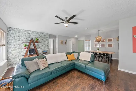 1501 Cove Landing Drive Jacksonville FL 32233
