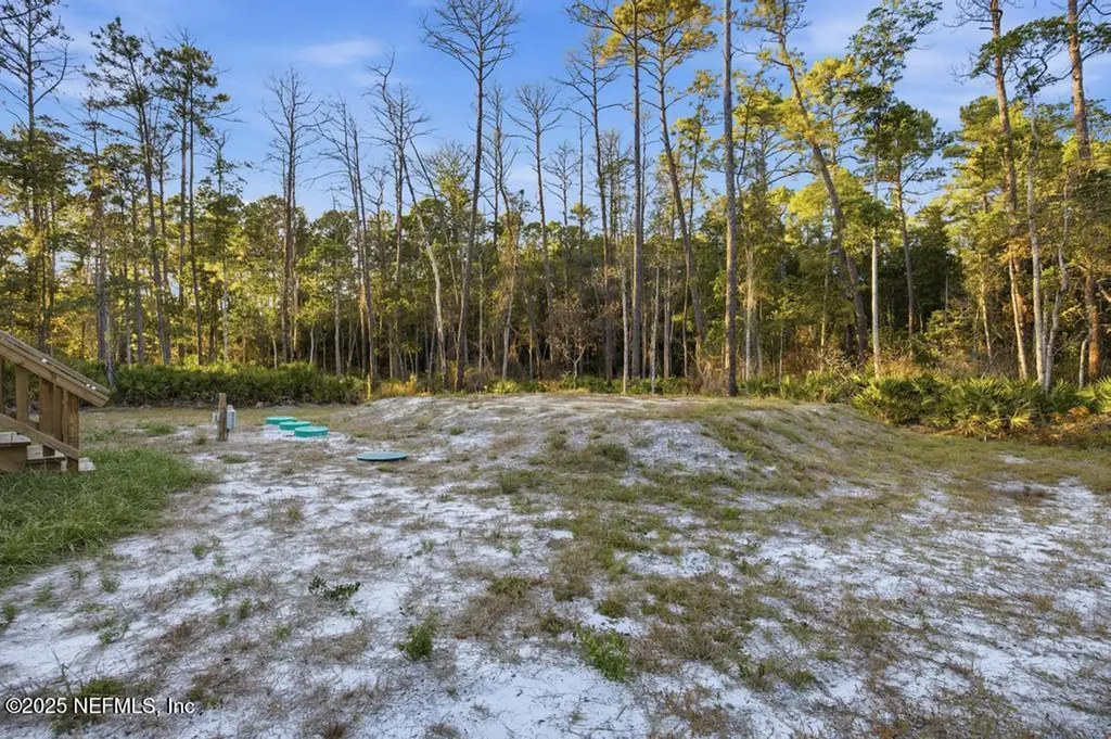 520 Hickory Nut Trail Satsuma FL 32189