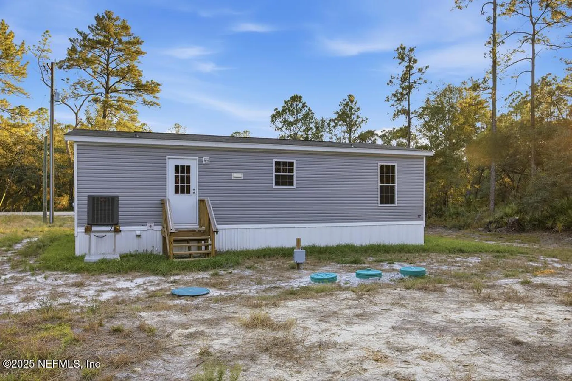 520 Hickory Nut Trail Satsuma FL 32189
