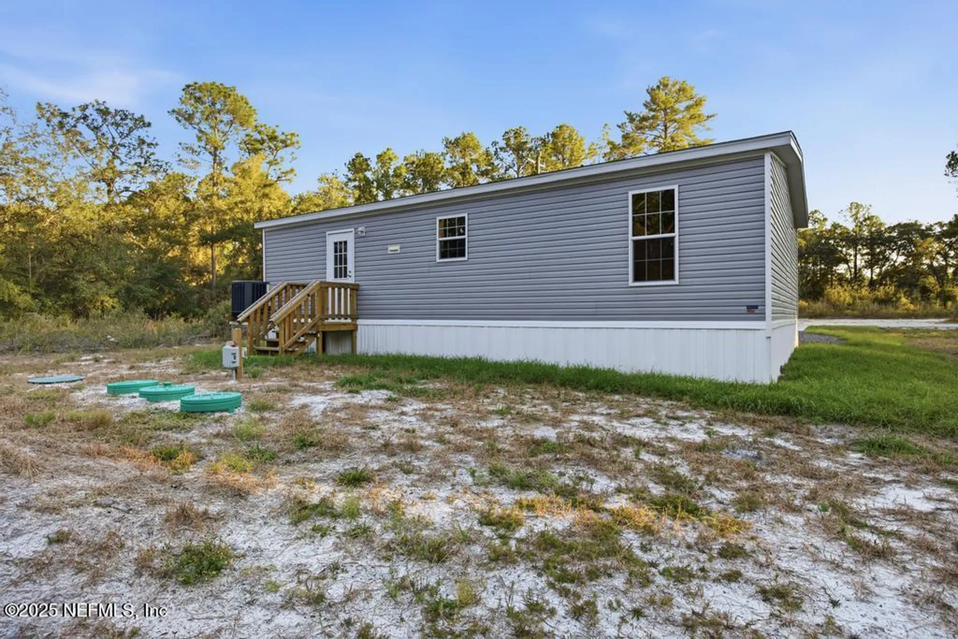 520 Hickory Nut Trail Satsuma FL 32189
