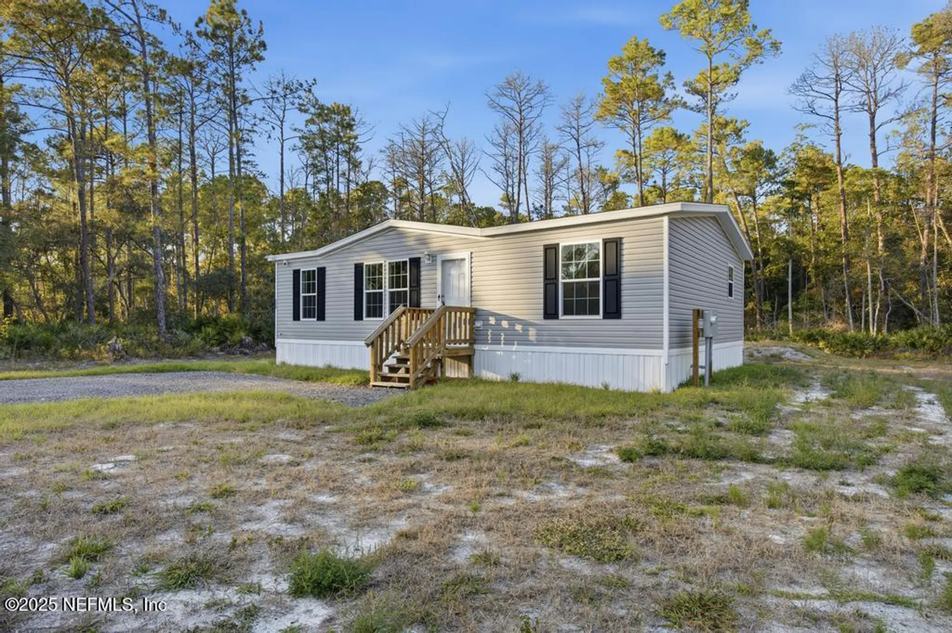520 Hickory Nut Trail Satsuma FL 32189
