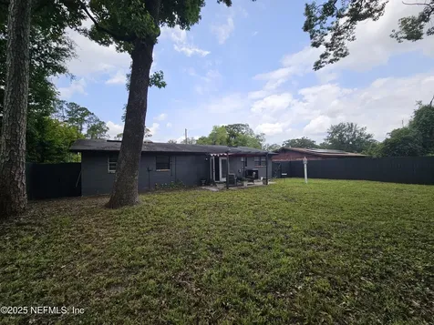5163 Acoma Avenue Jacksonville FL 32210