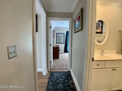 5511 La Moya Avenue Jacksonville FL 32210