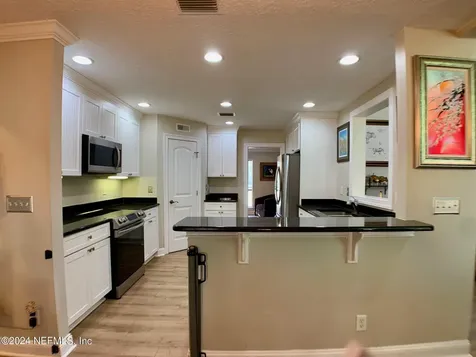 5511 La Moya Avenue Jacksonville FL 32210
