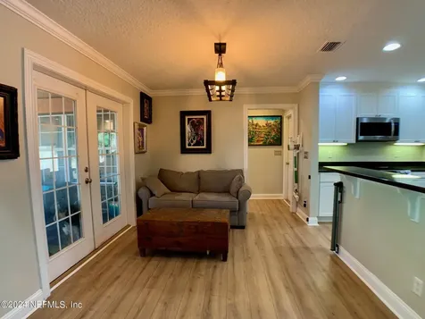 5511 La Moya Avenue Jacksonville FL 32210