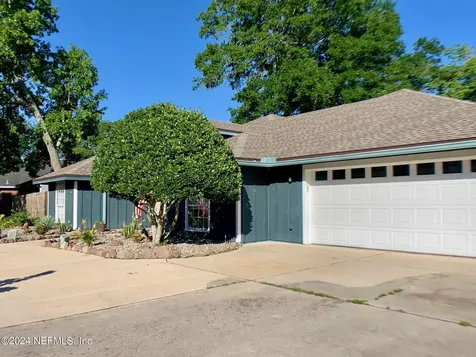 5511 La Moya Avenue Jacksonville FL 32210