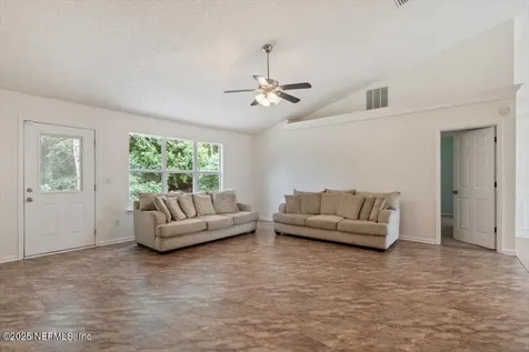2888 Majestic Oaks Lane Green Cove Springs FL 32043
