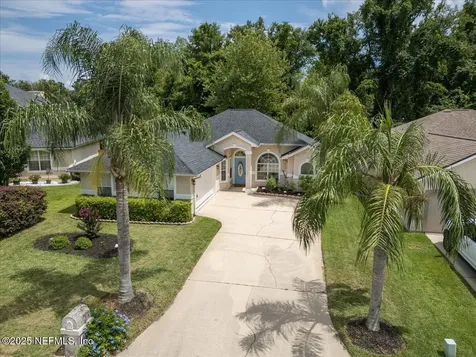 2888 Majestic Oaks Lane Green Cove Springs FL 32043